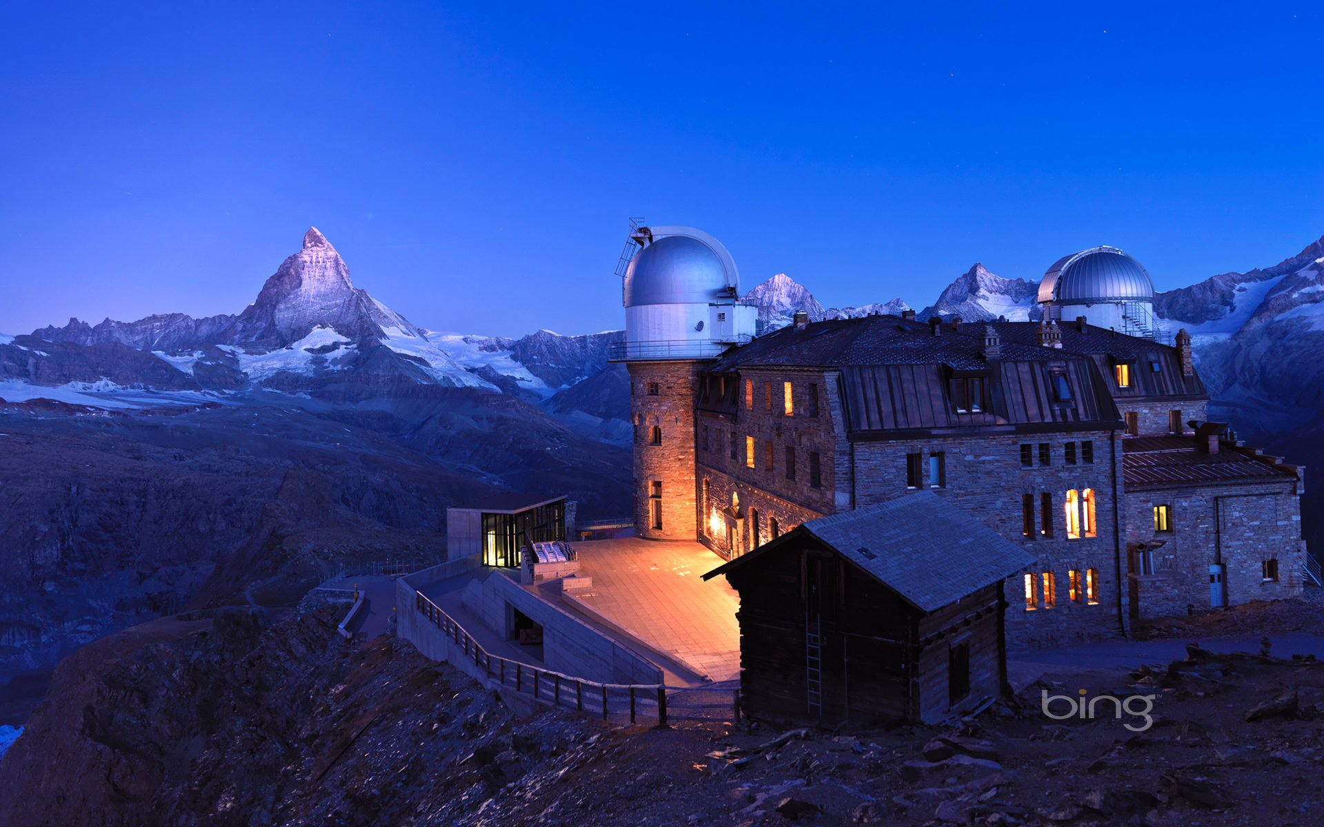 kulm hotel zermatt suiza cielo montañas estación meteorológica observatorio