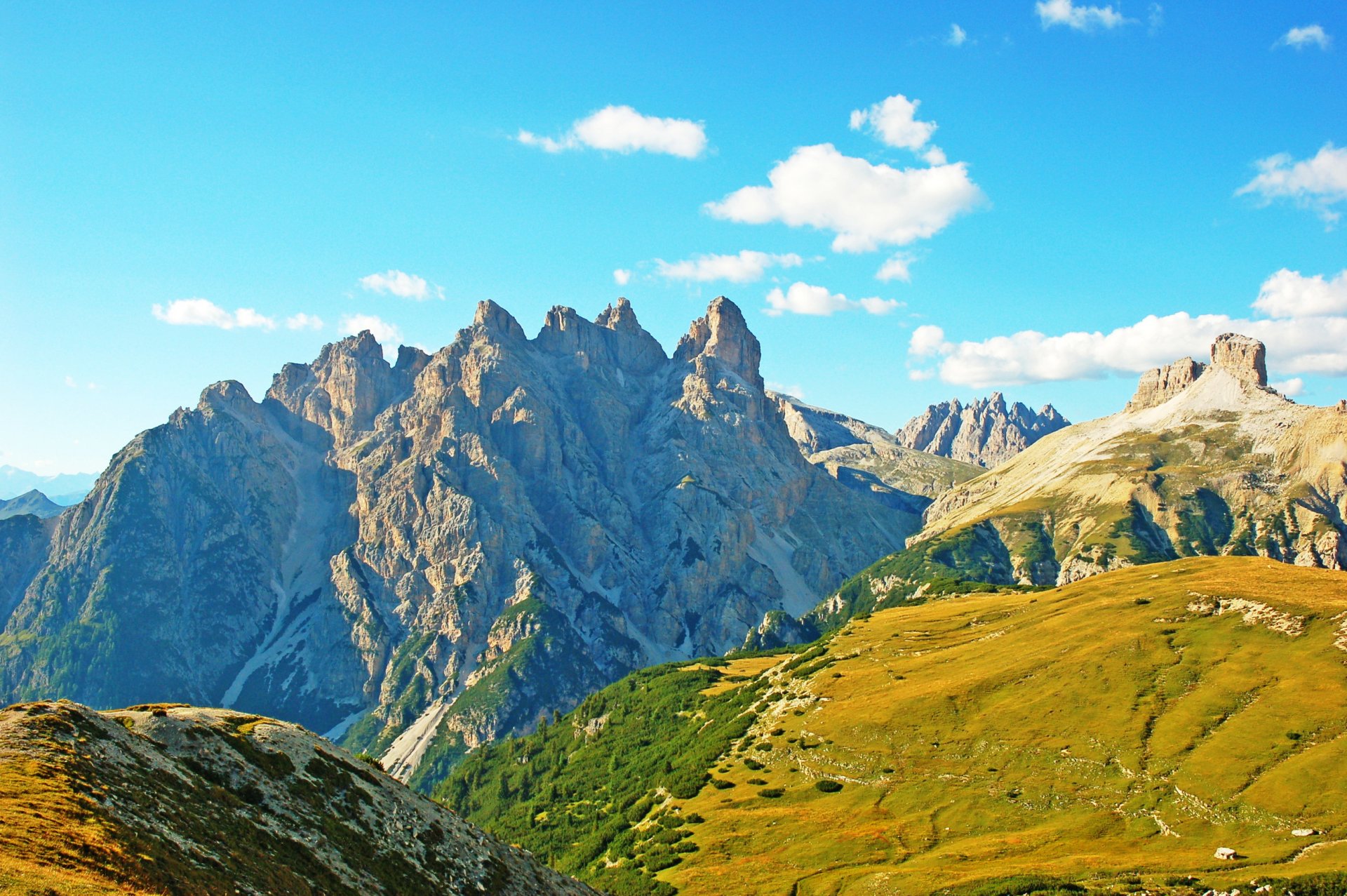 montañas italia pradera alpes naturaleza foto