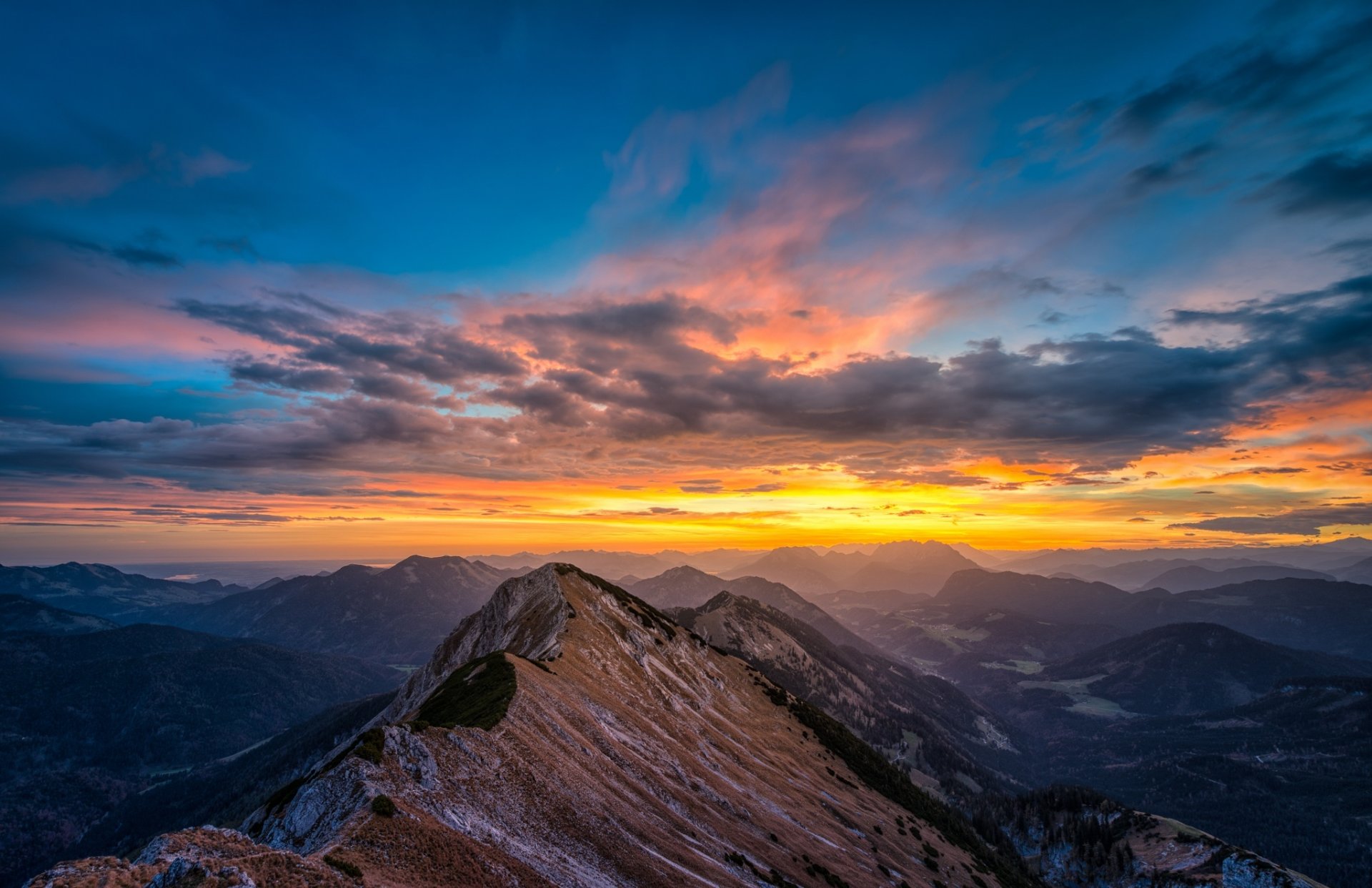 montagnes sommets neige nature aube ciel nuages