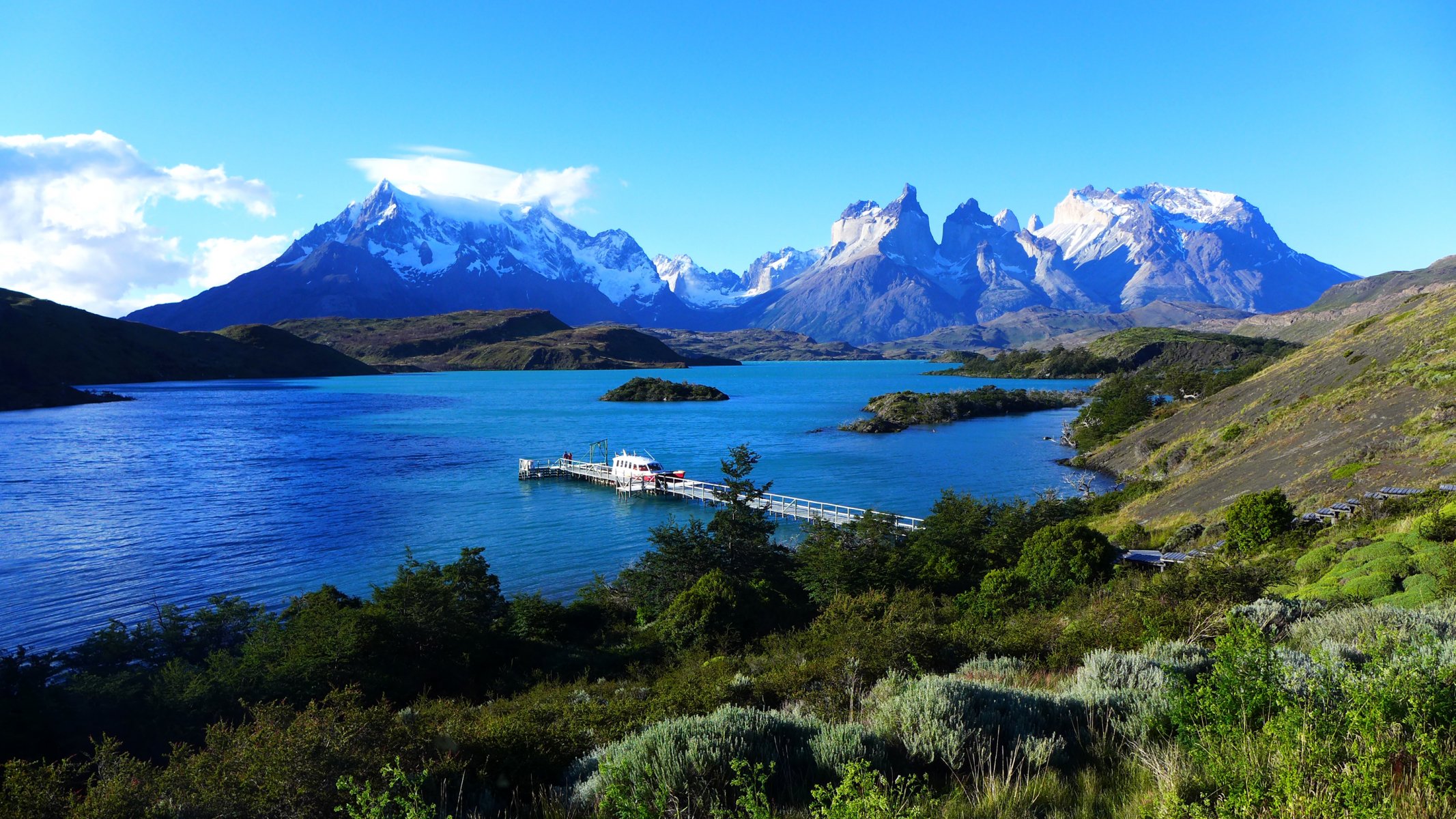 peoe torres del paine patagonie chili ciel montagnes lac jetée jetée