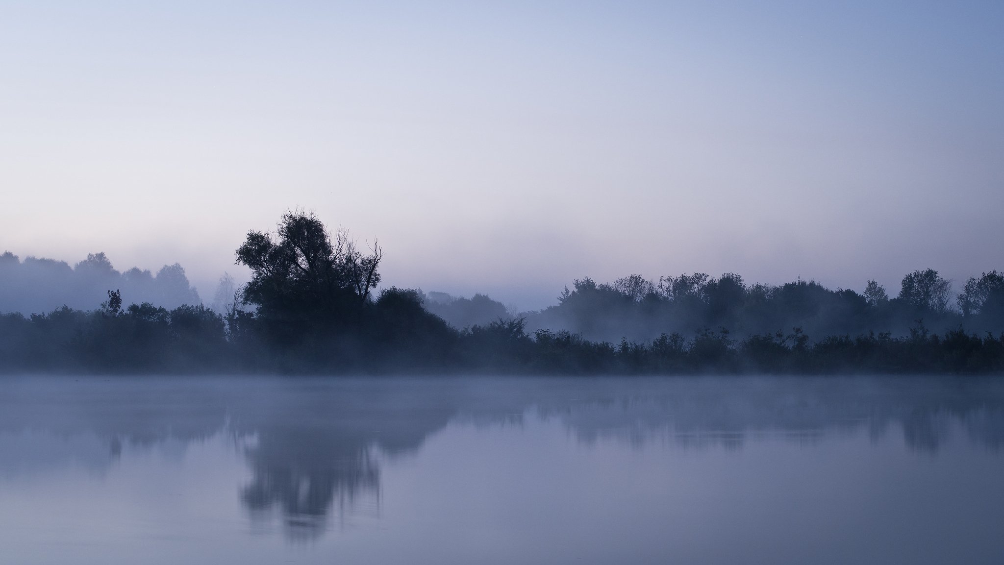 rzeka mgła noc krajobraz