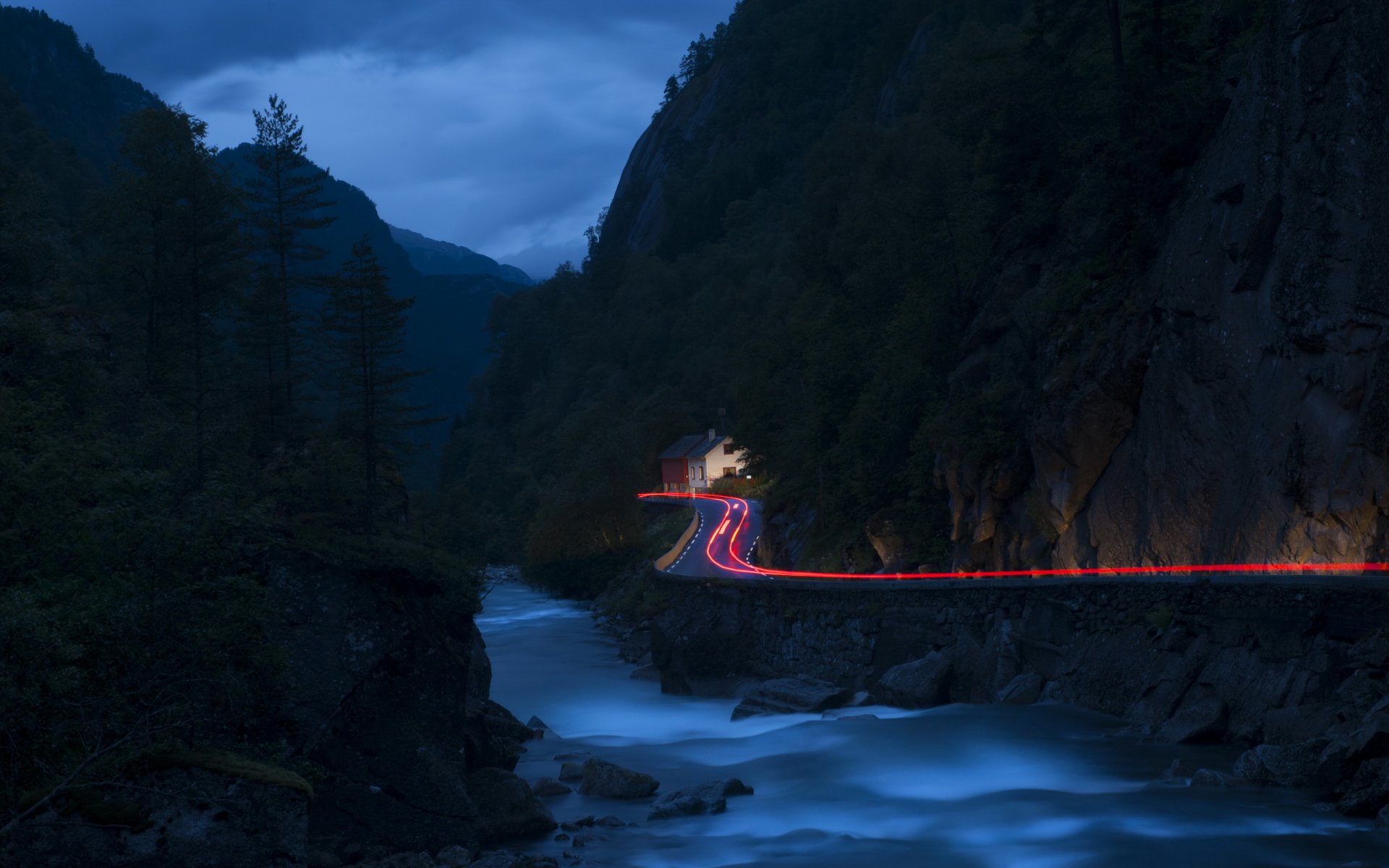 nacht berge fluss straße lichter landschaft