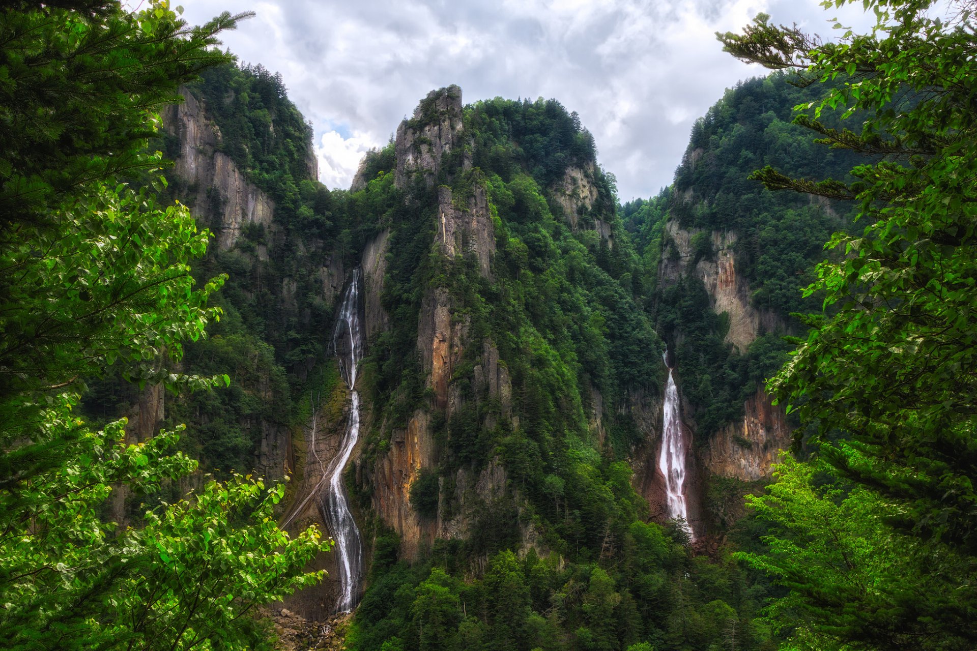 hokkaido japón árboles cielo cascada paisaje