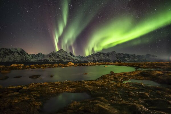 Das Sternenlicht des Berges Norwegen