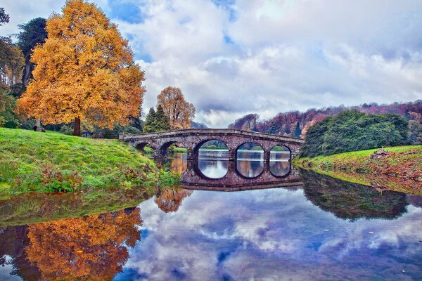 Paysage classique du Wiltshire Angleterre