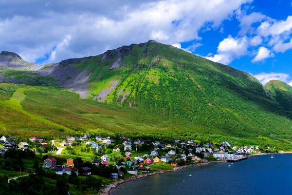 The green hills of Norway. Sea Bay