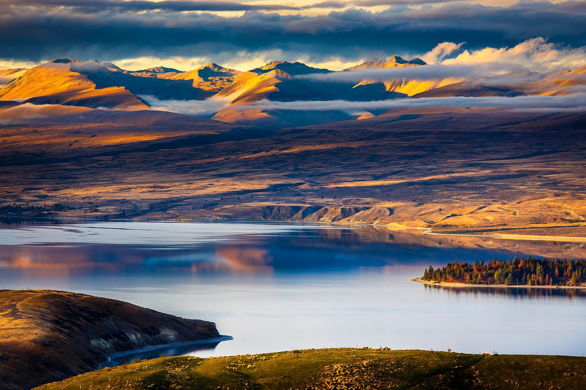 cielo nubes puesta de sol montañas lago árboles