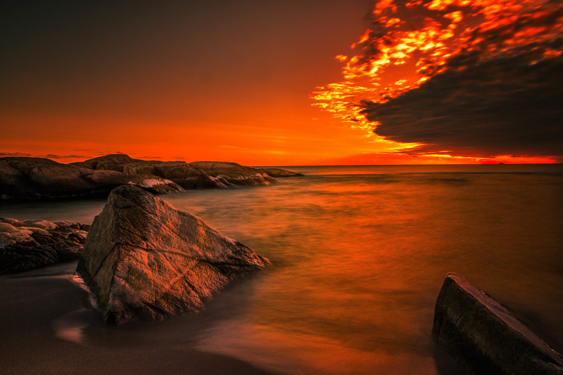 paysage nature océan aube horizon pierres plage