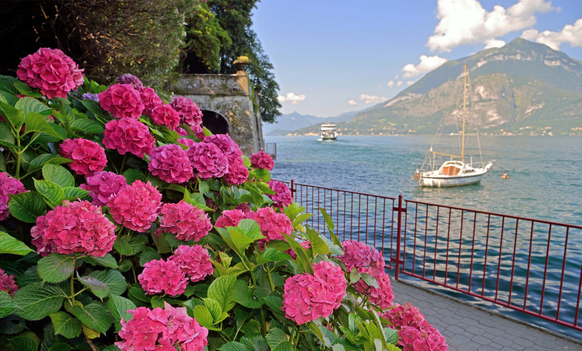 italien himmel berg meer bucht promenade blumen schiff yacht