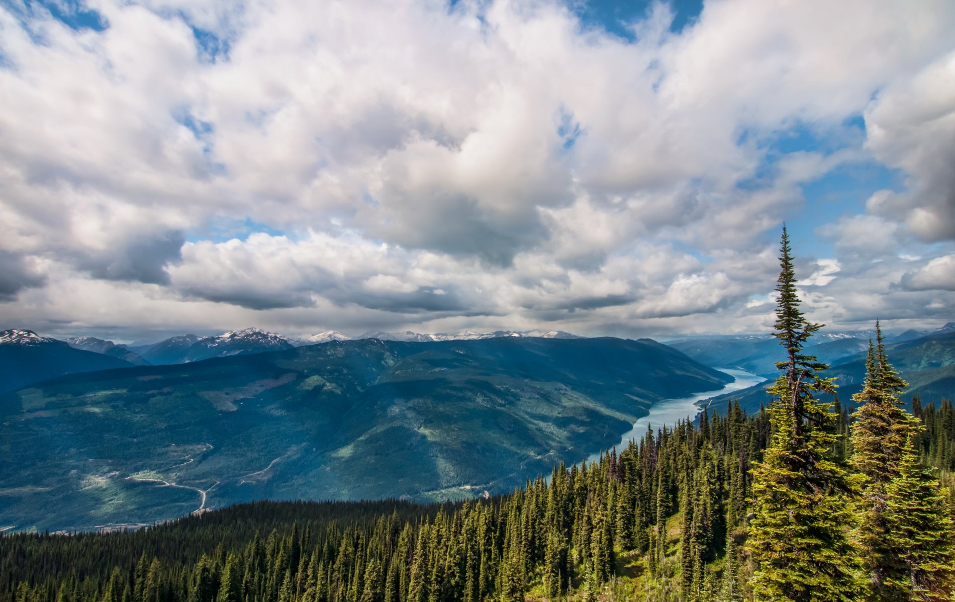 parco canada montagne cielo paesaggio foresta revelstoke sopra nuvole natura