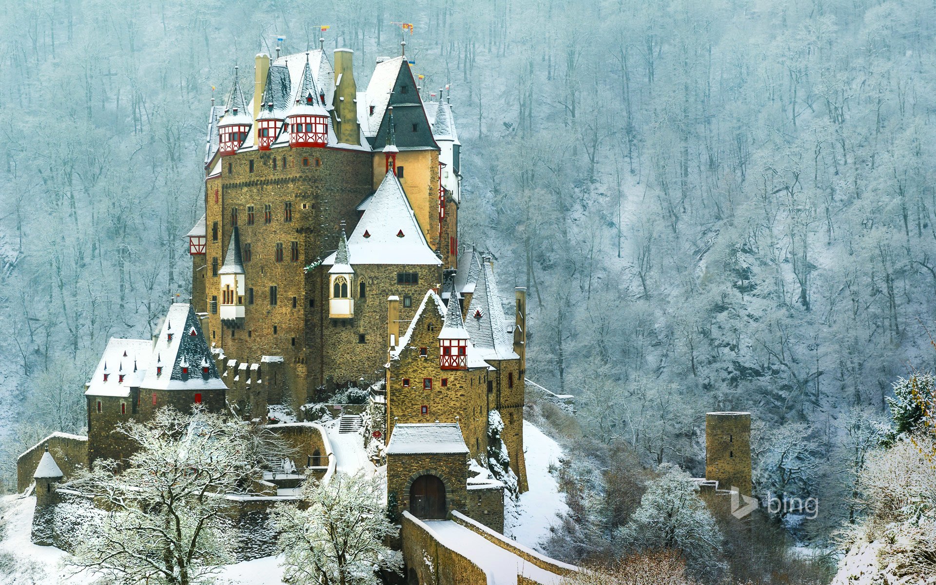 elz schloss wirsham deutschland berge hang wald schnee