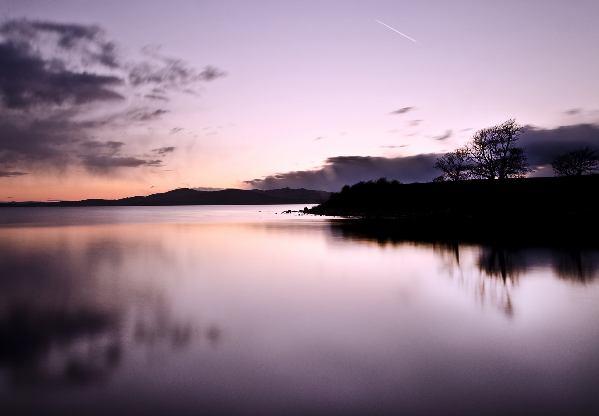 crepuscolo lago sera alberi sagome nuvole cielo meteora