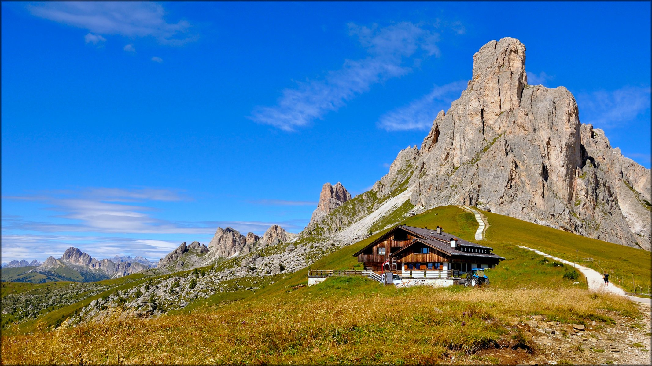 parco nazionale delle dolomiti bellunesi italy dolomites sky mountain house