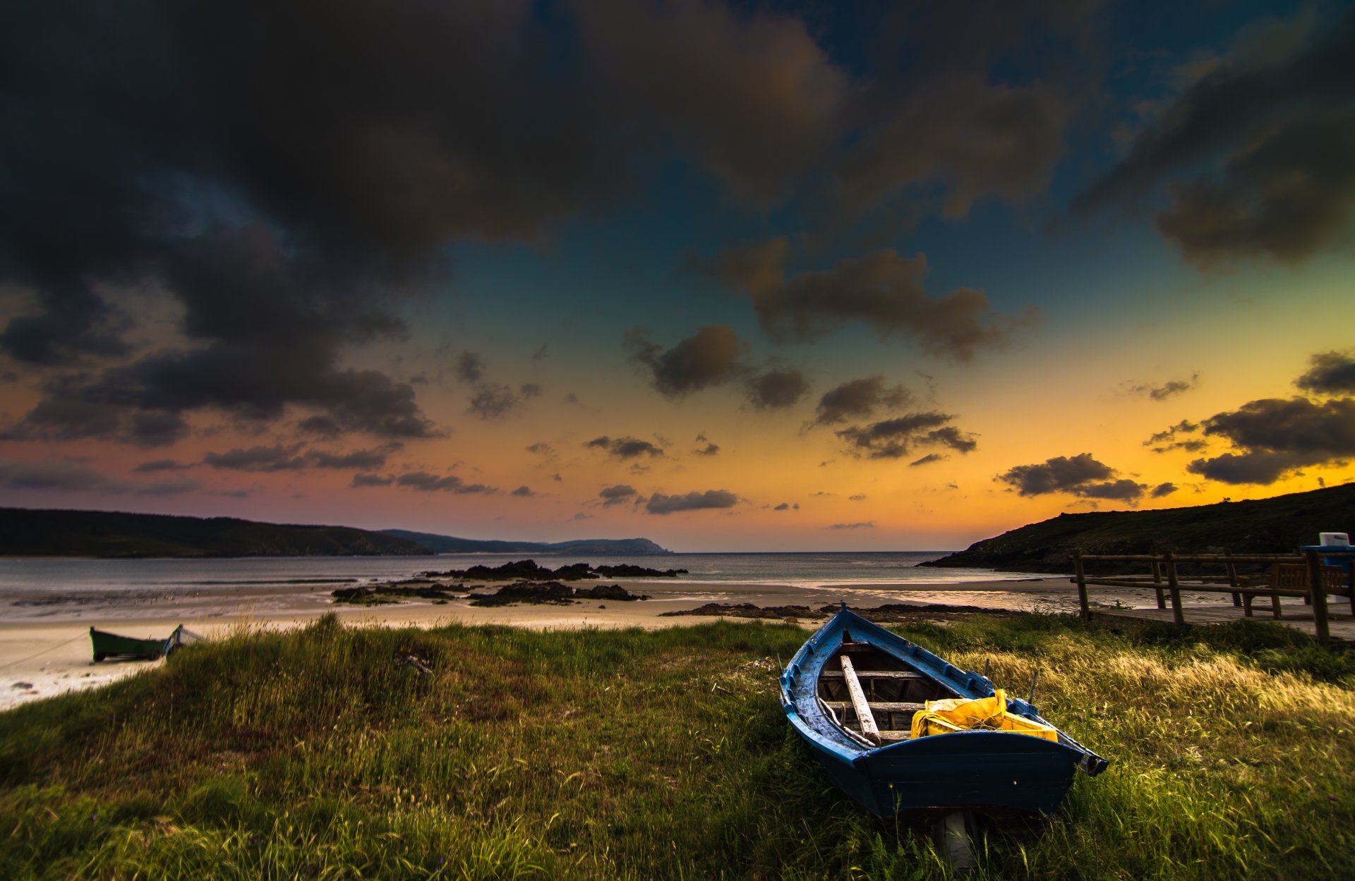 ea gulf beach boat morning dawn