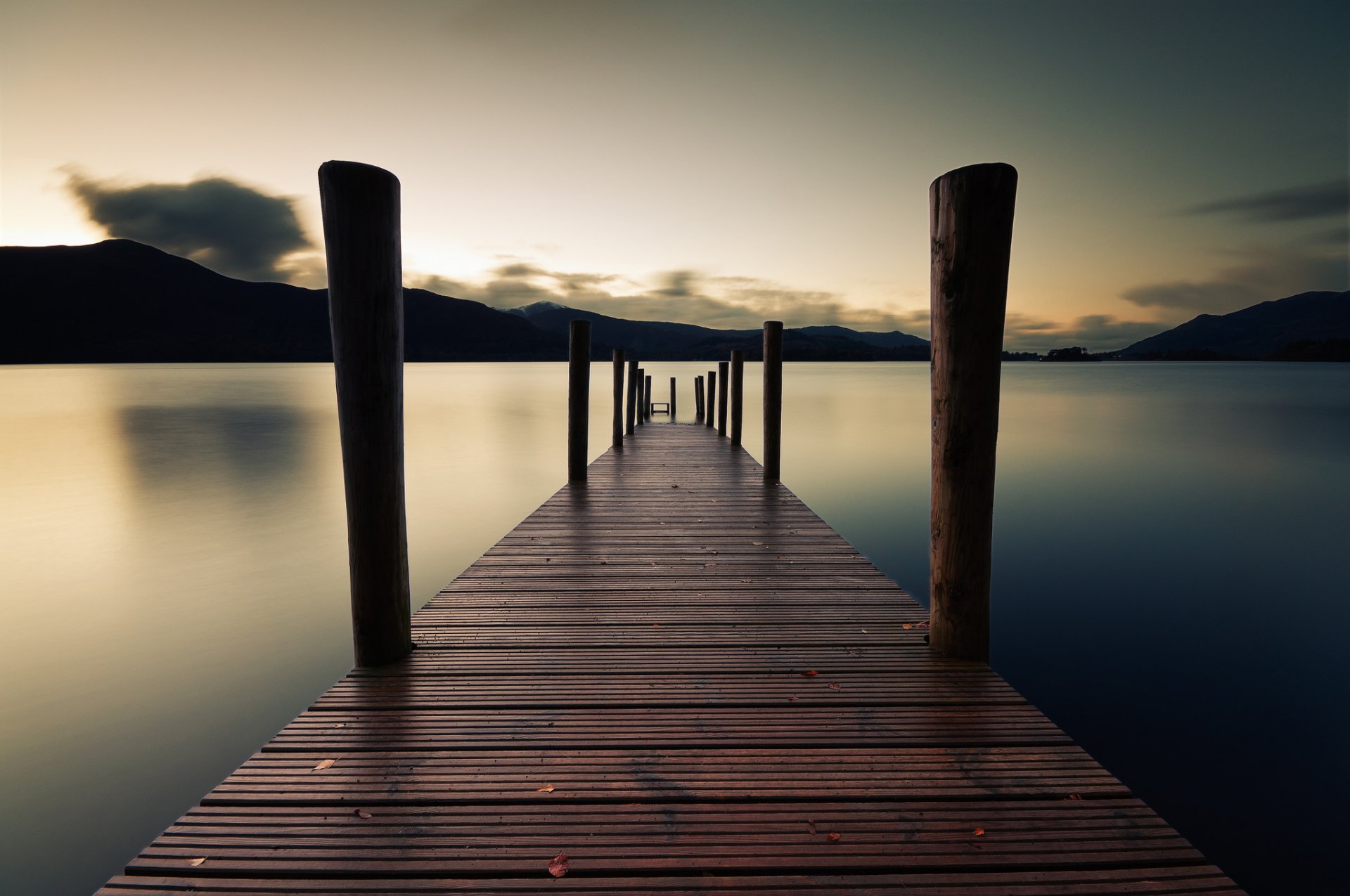 natur pier pier see morgendämmerung berge