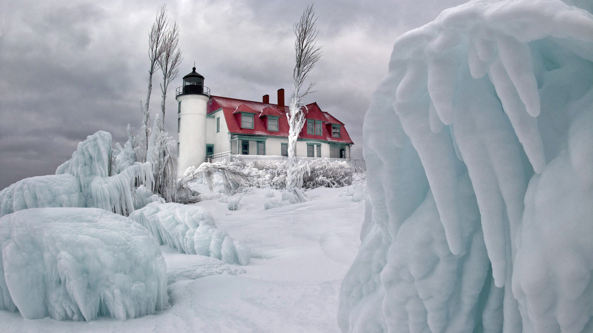 ky clouds winter next snow lighthouse house