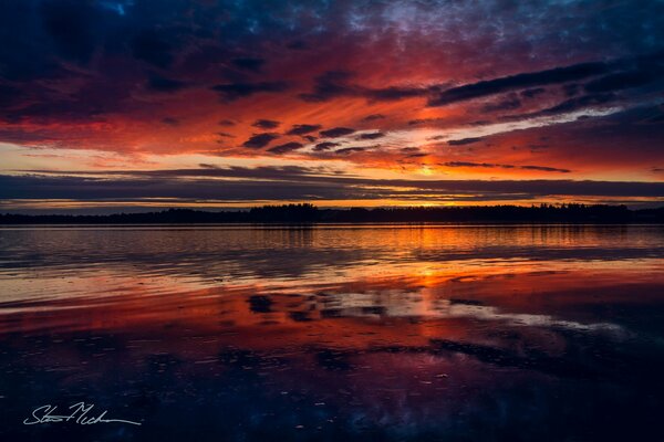 Sonnenuntergang in Oregon mit Blick auf den Pazifischen Ozean