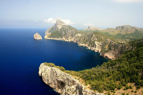 The sky of mylrka in the mountains by the sea