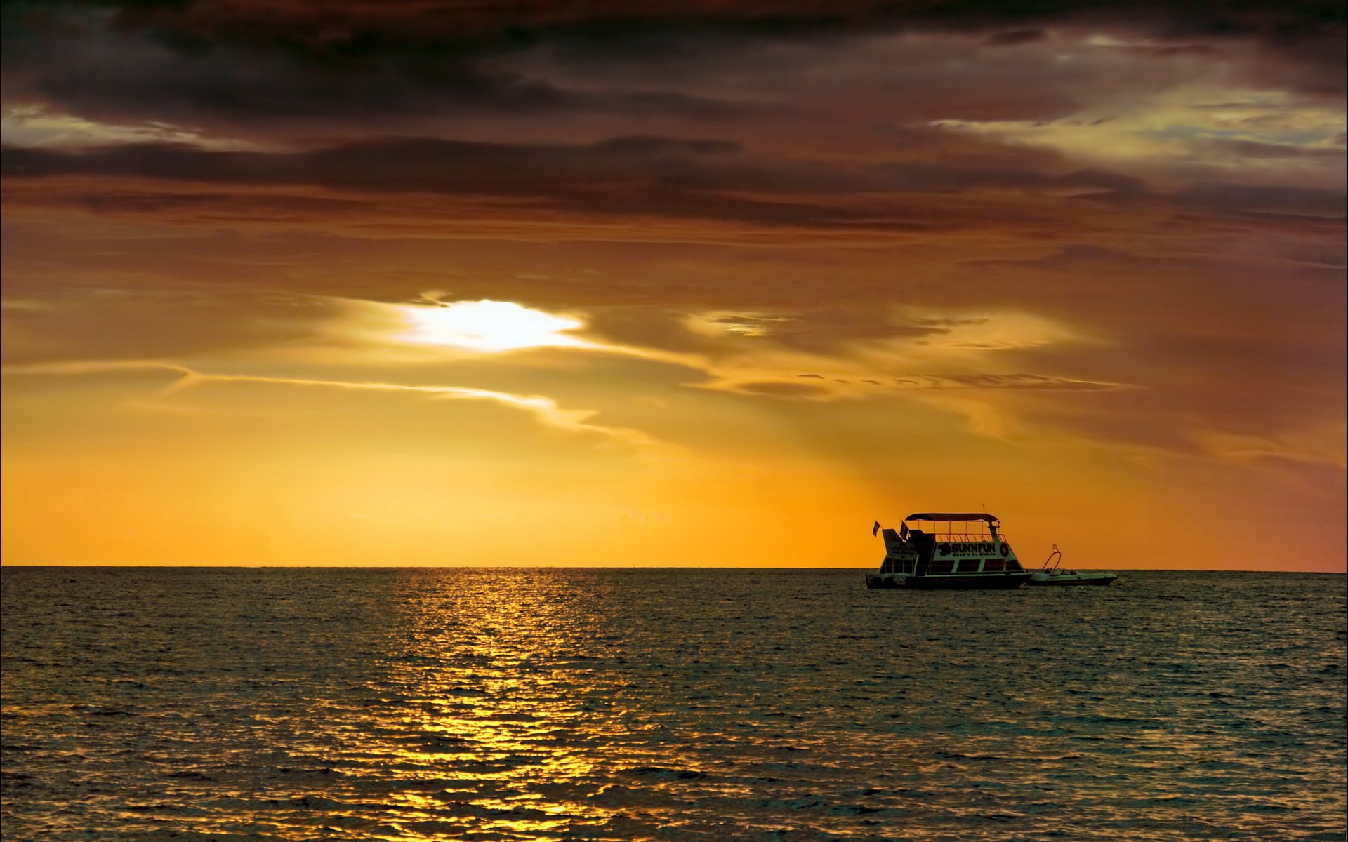 море закат небо корабль