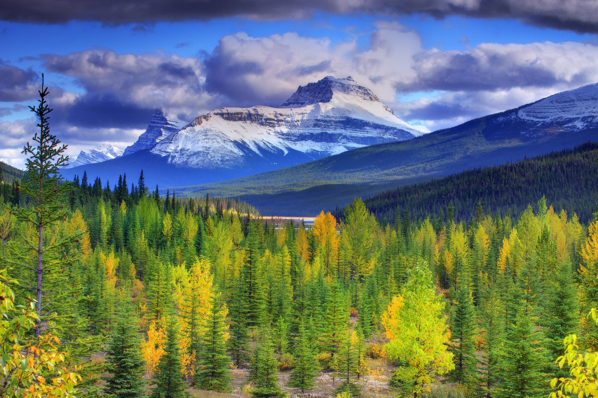 parque nacional banff alberta canadá otoño nieve lago montañas cielo bosque árboles
