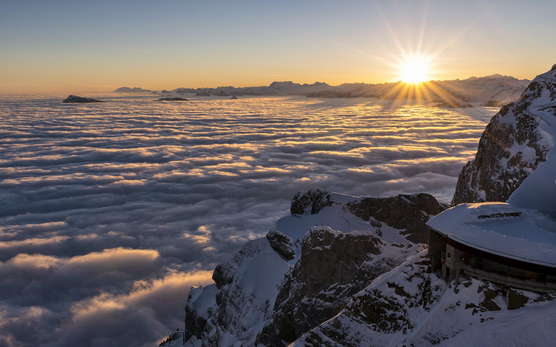 suisse nidwald première lumière montagnes oblock