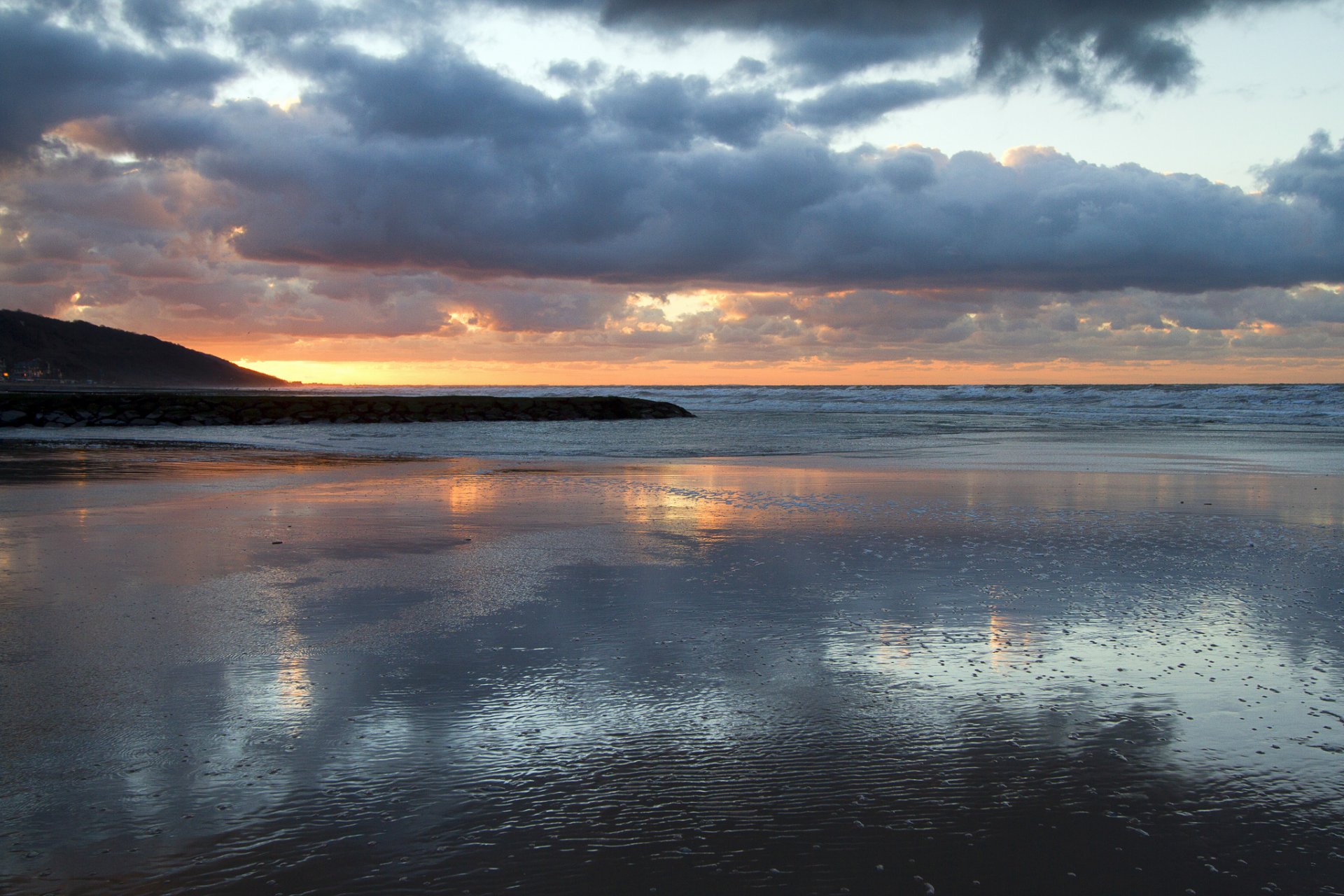 mer vagues horizon coucher de soleil nuages